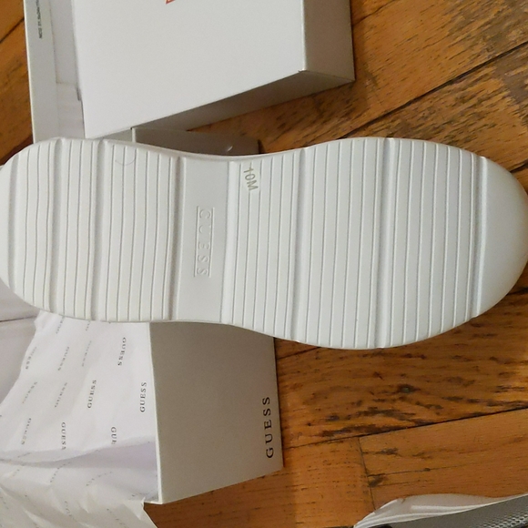 Guess Women's Silver Speeritz2 Sneakers - Picture 2 of 5